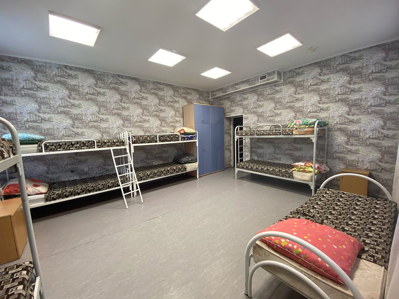 AzimovCamp в ДОЛ Буревестник – IT и математический лагерь, Санкт-Петербург, Курортный р-н. Путевки в детский лагерь на 2026 год, фото размещения 4