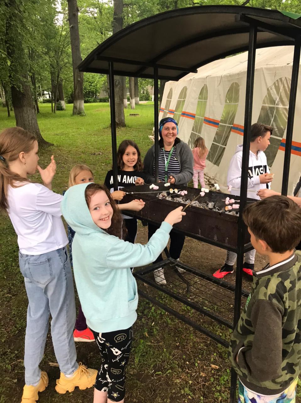 Optimist English Camp – языковой лагерь, Московская обл., Одинцовский р-н. Путевки в детский лагерь на 2026-2027 год, фото обучения 3