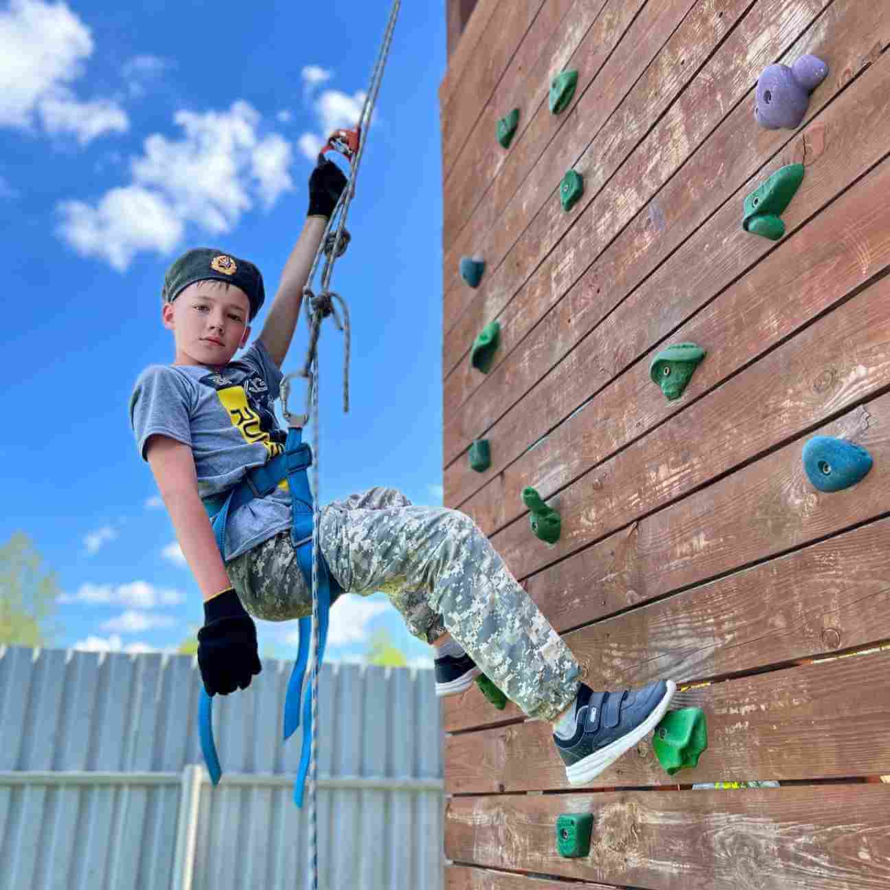 Спецназ Дети Бахчисарай – военно-патриотический лагерь, Крым, Бахчисарай. Путевки в детский лагерь на 2026 год, фото 4