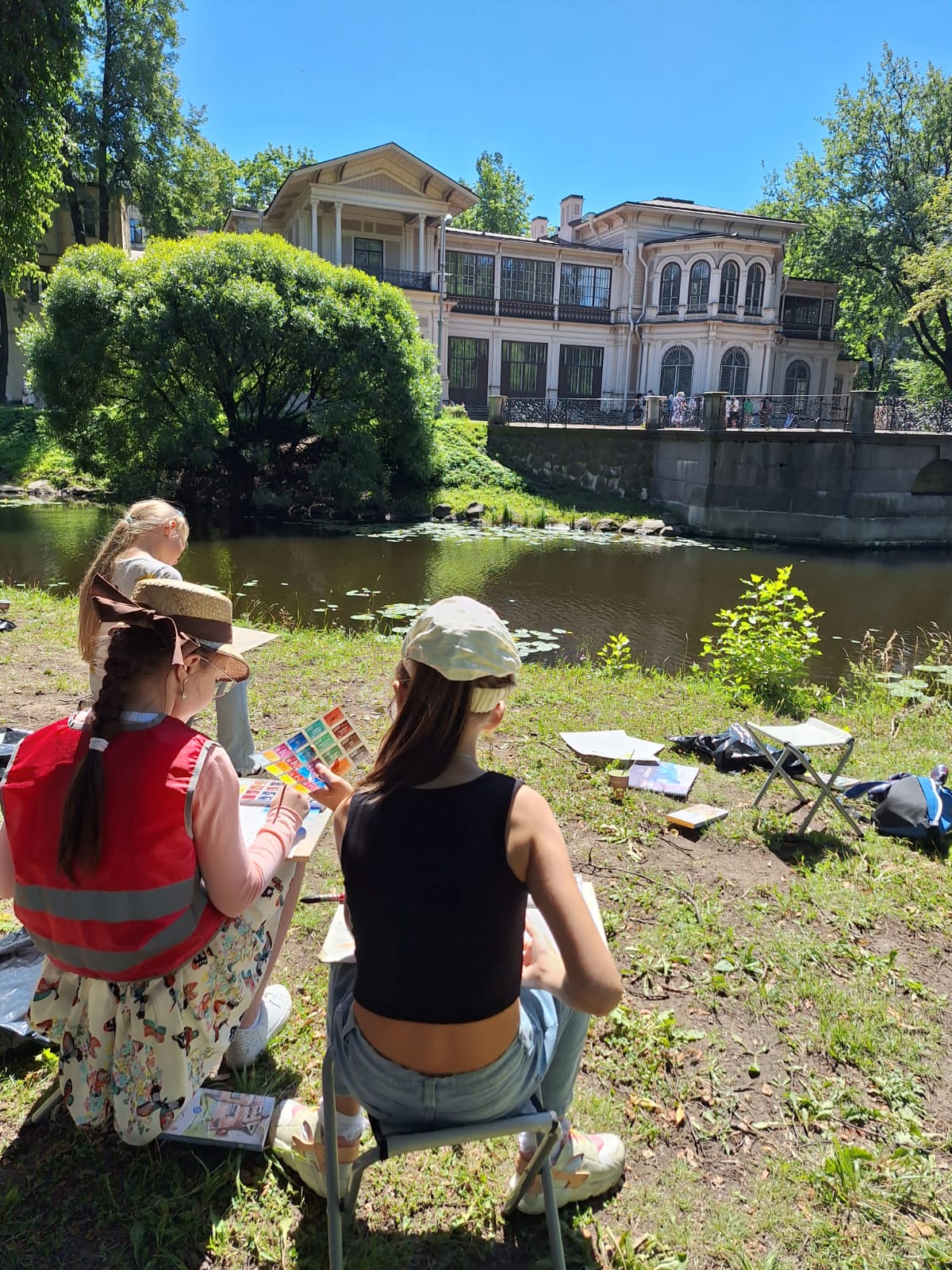 Летняя арт-резиденция ЭСТЕТИК – городской лагерь, Санкт-Петербург, м. Горьковская. Путевки в детский лагерь на 2026 год, фото программы 2