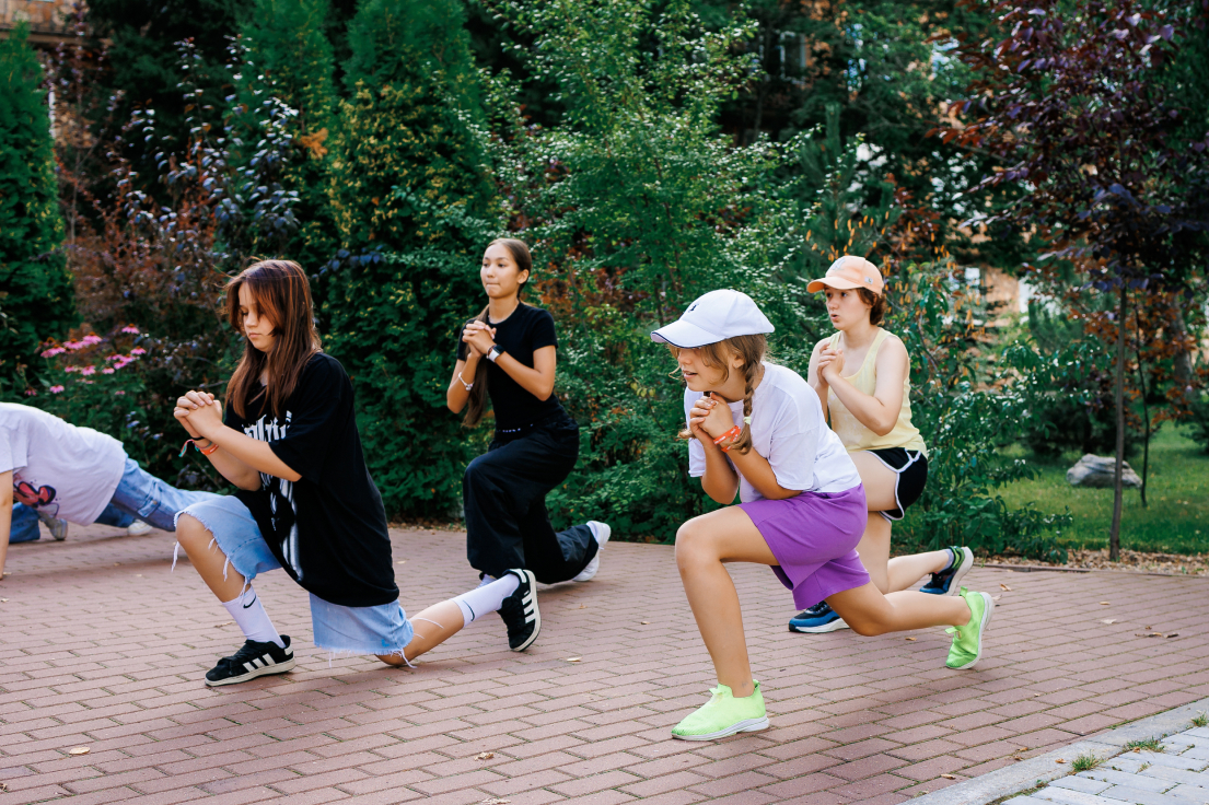 Oxford Camp Амакс 4* Classic – языковой лагерь, Московская обл., Истринский р-н. Путевки в детский лагерь на 2026 год, фото обучения 6