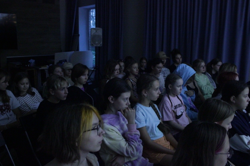 CAMPUS 815. Парк-отель Паустовский – языковой лагерь, Рязанская область, п. Солотча. Путевки в детский лагерь на 2026-2027 год, фото программы 5