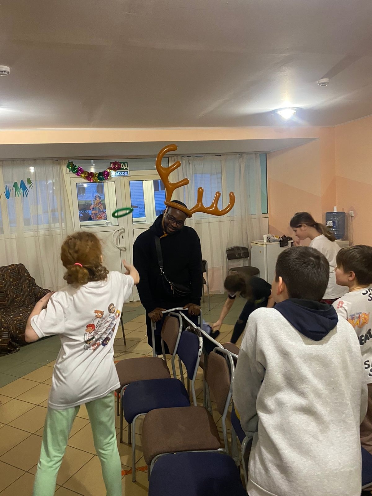 Optimist English Camp – языковой лагерь, Московская обл., Одинцовский р-н. Путевки в детский лагерь на 2026-2027 год, фото обучения 4