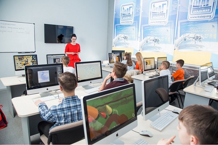 Виртуальный IT-лагерь Разработчик компьютерных игр – образовательный лагерь, Дистанционно. Путевки в детский лагерь на 2024 год, фото 3