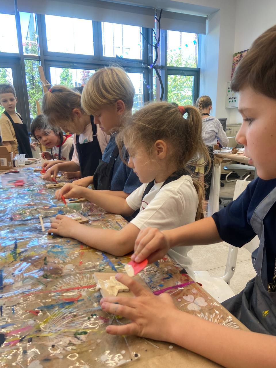 «Арт-каникулы в Rybakov Playschool», Москва, 3 филиала – 2.