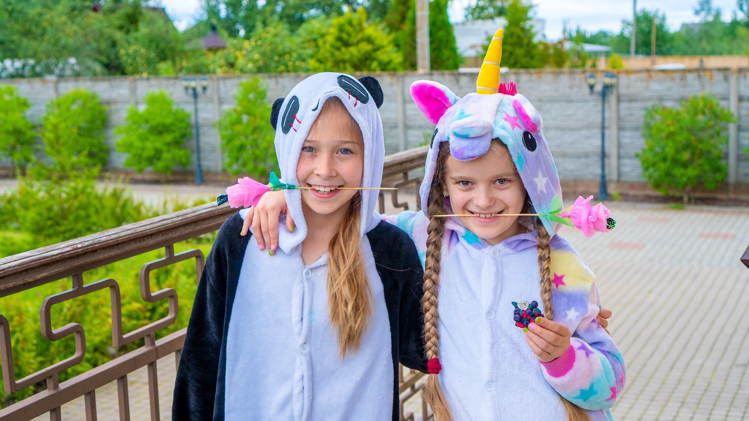 «Творческие каникулы для девочек Little Stars» – лагерь с бассейном, Санкт-Петербург, д. Марьино. Путевки в детский лагерь на 2023 год, фото обучения 11