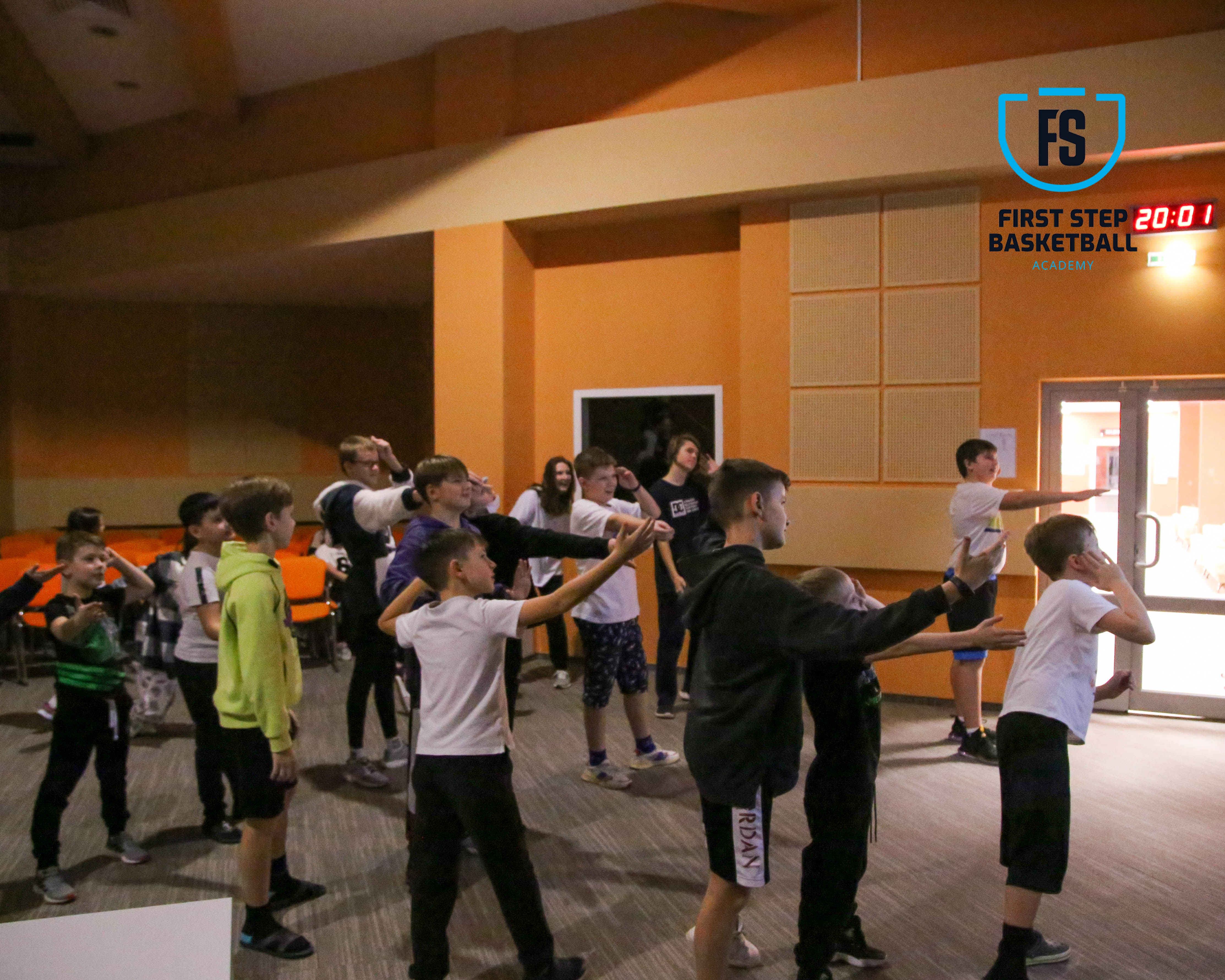 Лагерь Баскетбольной Академии Первый Шаг – спортивный лагерь, Московская обл., Дмитровский р-н. Путевки в детский лагерь на 2026 год, фото программы 4