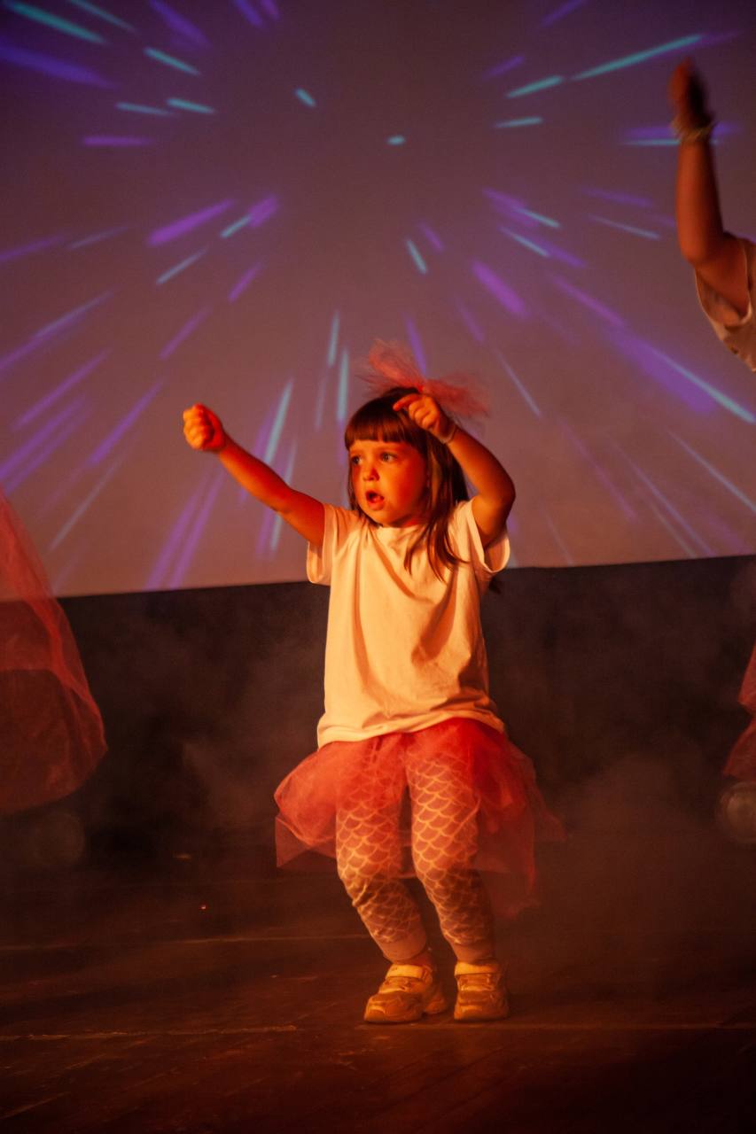 Аплодисменты. Applause KIDS – творческий лагерь, Москва. Путевки в детский лагерь на 2024 год, фото программы 8
