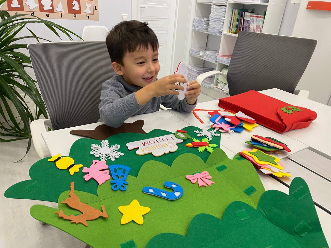 «Зимние каникулы в школе IQ007», Москва, 5 филиалов – 4.