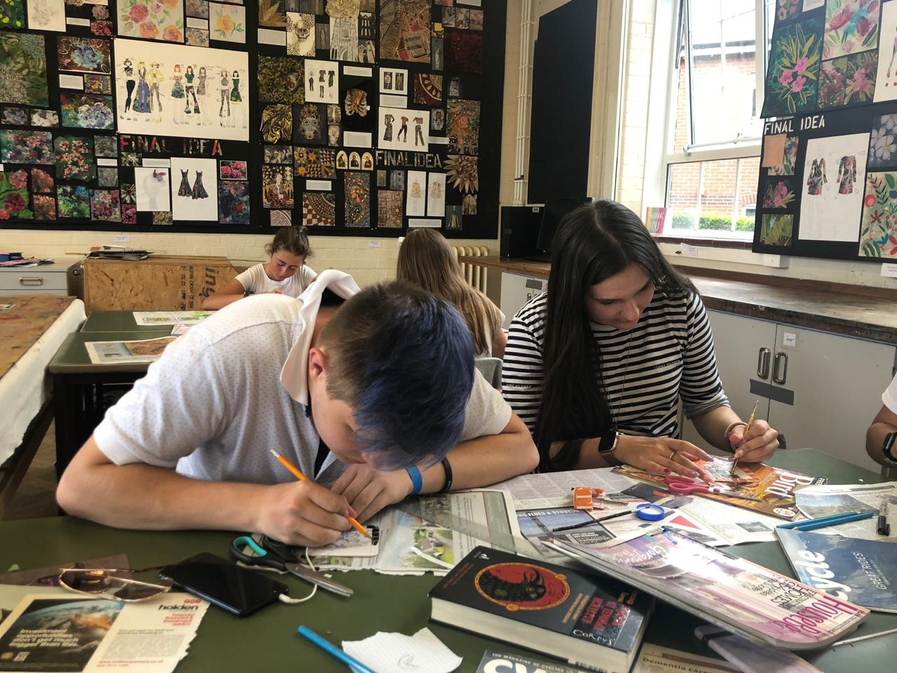 Aurinko Camp Англия – языковой лагерь, Англия. Путевки в детский лагерь на 2026 год, фото программы 5