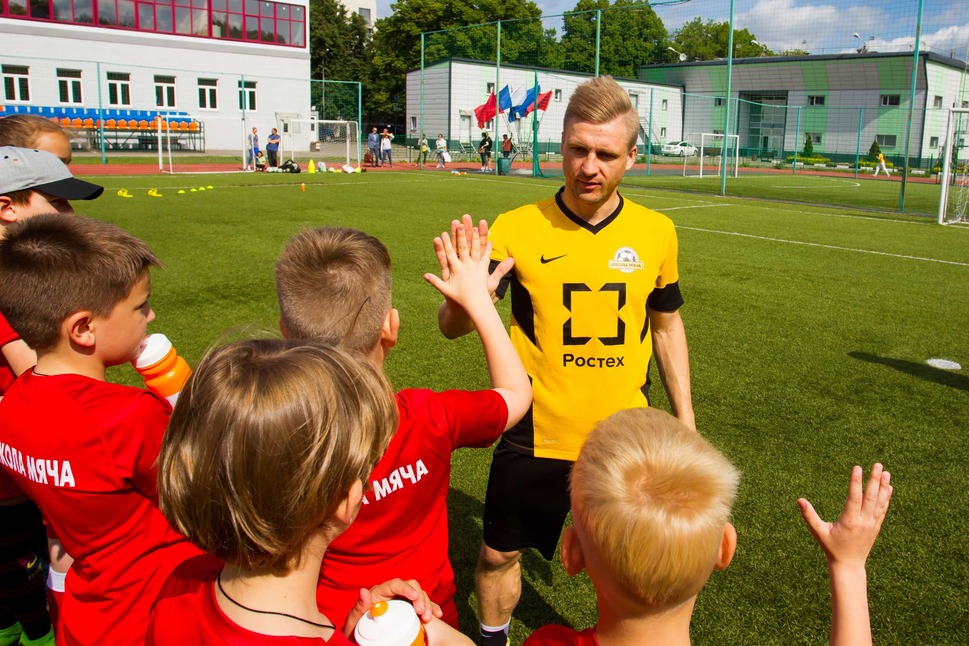 Школа мяча. Футбольные сборы Хотьково – спортивный лагерь, Московская обл., Сергиево-Посадский р-н. Путевки в детский лагерь на 2026 год, фото 2