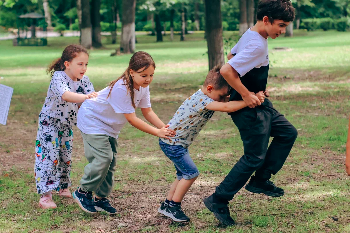 VIL Camp Восходящие звезды. Солнечный – творческий лагерь, Московская обл., пос. Воскресенское. Путевки в детский лагерь на 2026 год, фото программы 9