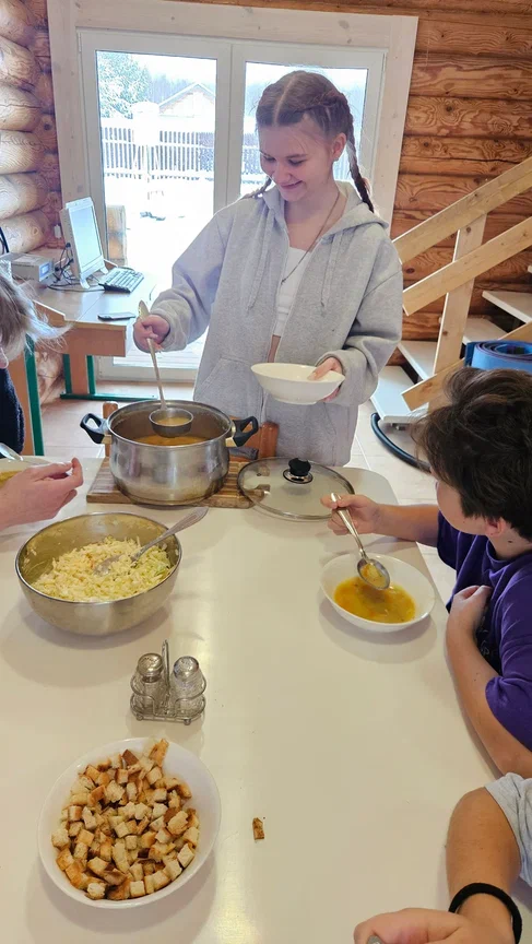 Экологика. НЕлагерь на биостанции Осетровка – детская программа, Тульская область, Ясногорский район. Путевки на детские программы на 2026 год, фото питания 2