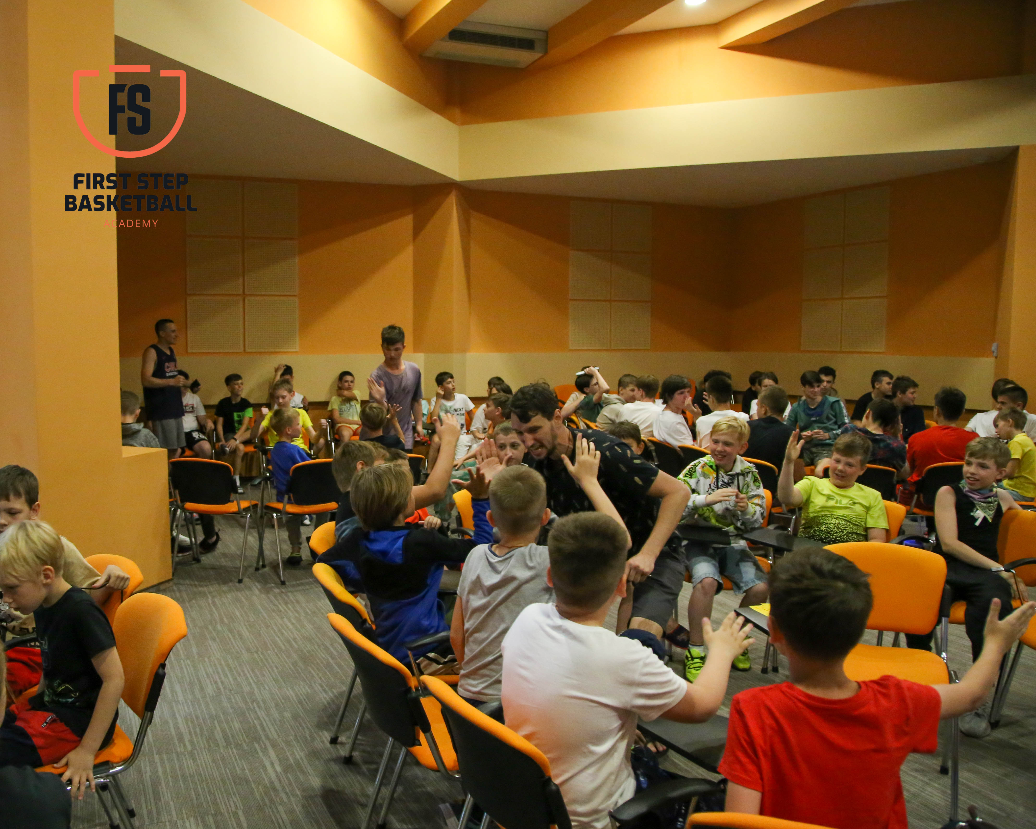 Лагерь Баскетбольной Академии Первый Шаг – спортивный лагерь, Московская обл., Дмитровский р-н. Путевки в детский лагерь на 2026 год, фото программы 2