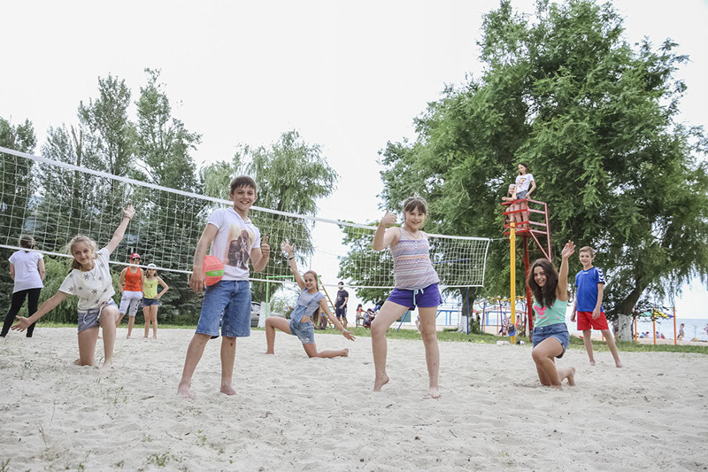 Спутник. Таганрог – оздоровительный лагерь, Таганрог, Азовское море. Путевки в детский лагерь на 2023-2024 год, фото 1