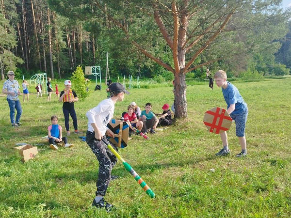 Маткласс. Турнир в царстве наук – математический лагерь, Тверская область, Кимры. Путевки в детский лагерь на 2026-2027 год, фото программы 1
