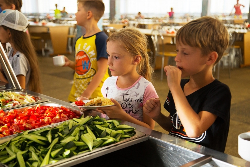 ДОЛ Гагарин – лагерь на море, Крым, Евпатория. Путевки в детский лагерь на 2026 год, фото питания 2