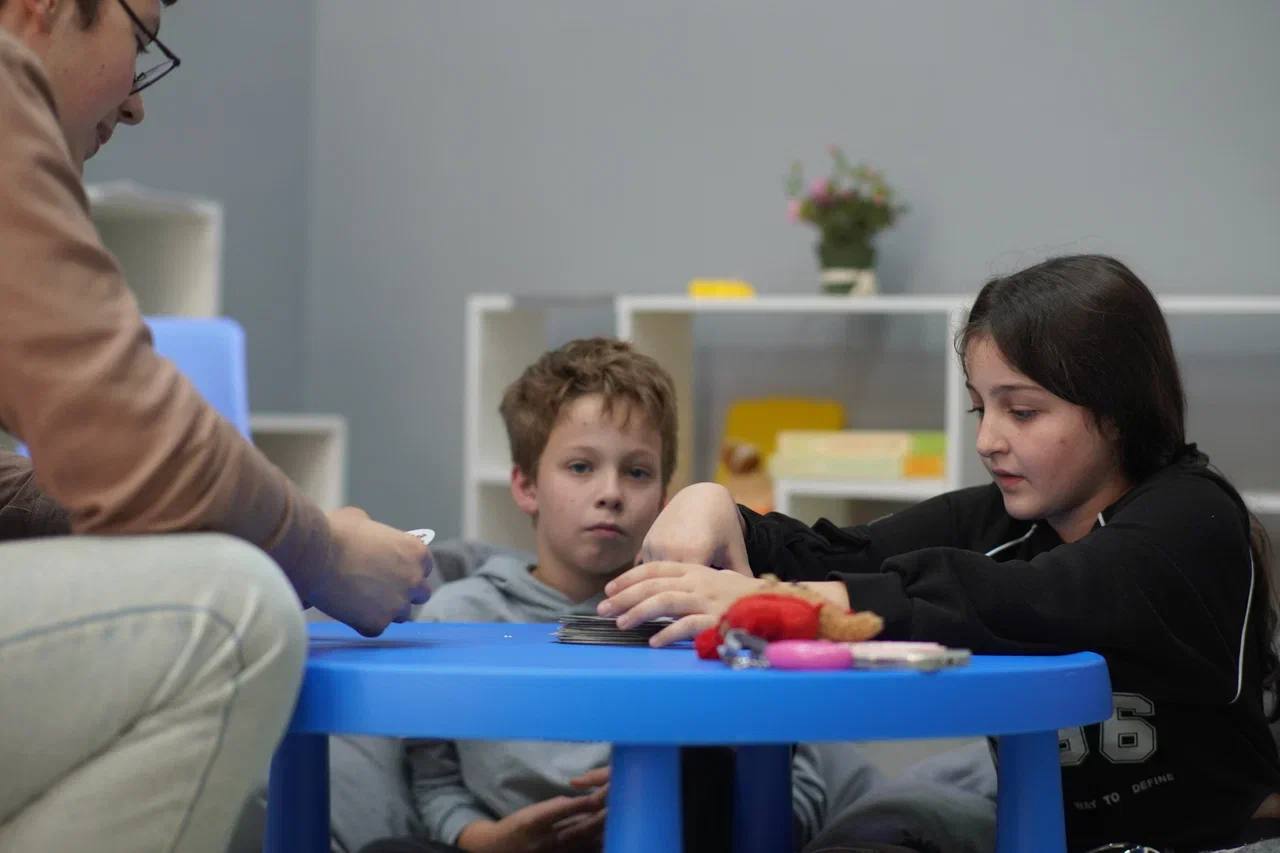 «Евразия. Английский клуб Vibes Camp», Москва, 2 филиала  – 6.