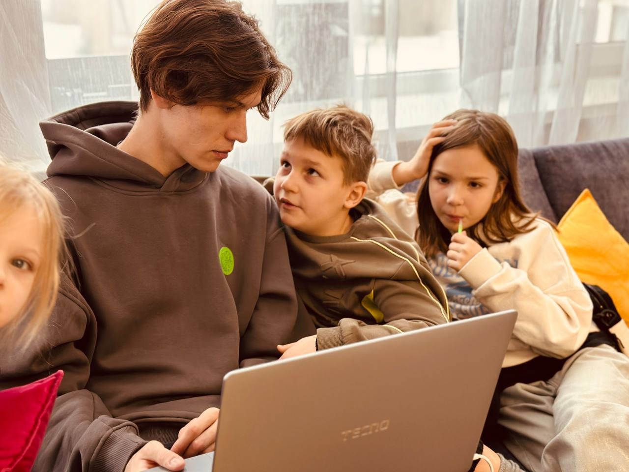 Logo Polis. Мордовия – языковой лагерь, Мордовия, Большеберезниковский р-н. Путевки в детский лагерь на 2025-2026 год, фото 5