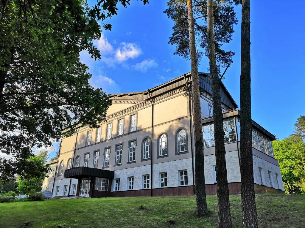 Enjoy Camp. Розендорф – языковой лагерь, Московская область, Воскресенский район. Путевки в детский лагерь на 2026-2027 год, фото размещения 1