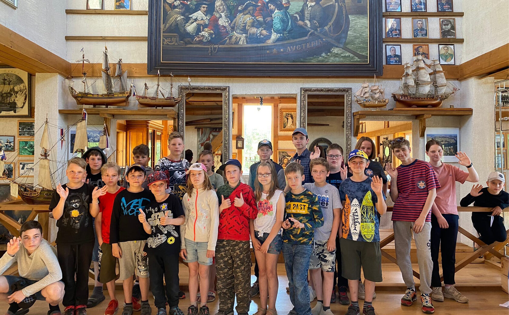 AzimovCamp. ДОЛ Адмиралтеец – IT и математический лагерь, Ленинградская обл., Гатчинский р-н. Путевки в детский лагерь на 2026 год, фото программы 1