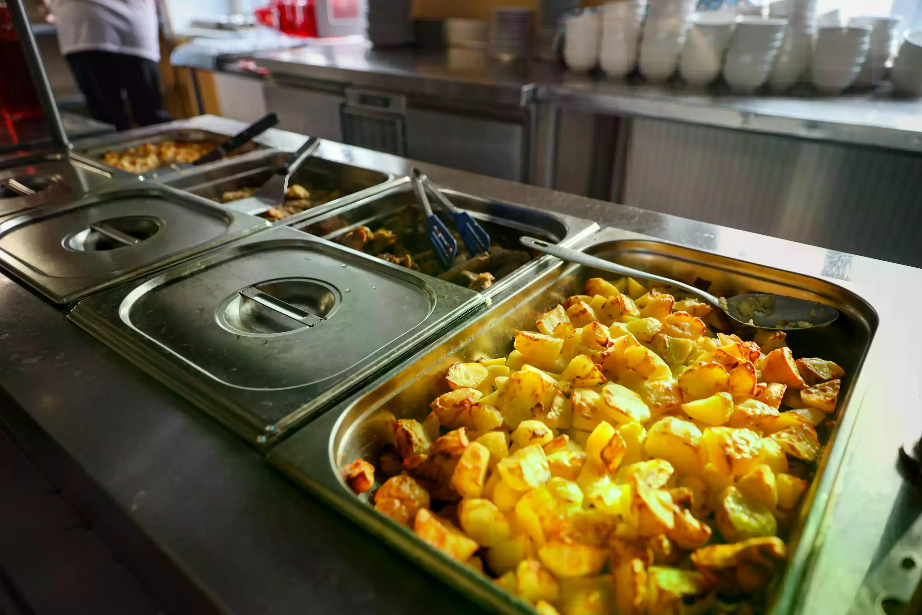 Enjoy Camp Art. Головинка – творческий лагерь, Калужская обл., Жуковский р-н. Путевки в детский лагерь на 2026 год, фото питания 5