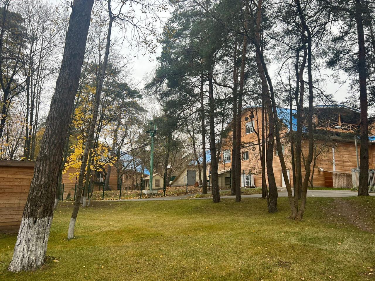 Азбука Тенниса Подмосковье – спортивный лагерь, Московская обл., Серпухов. Путевки в детский лагерь на 2026 год, фото размещения 9