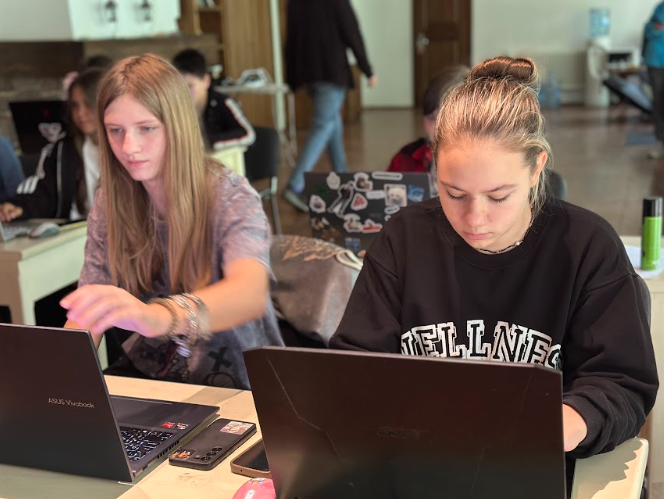 Лагерь Юайти. 4 Сезона – IT и математический лагерь, Московская обл., Серпуховский р-н. Путевки в детский лагерь на 2026 год, фото программы 1