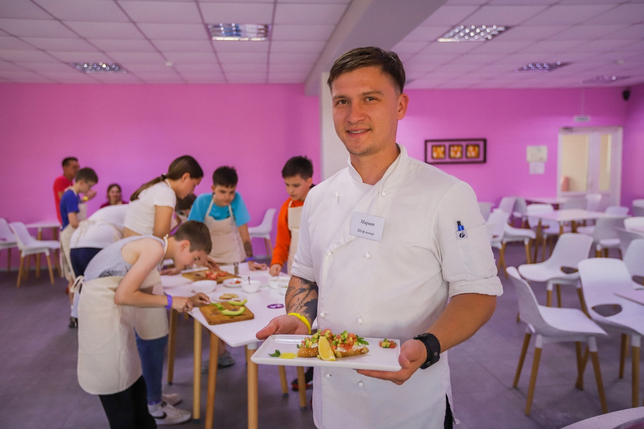 Ай Кэмп (ICamp) – оздоровительный лагерь, Крым, Песчаное. Путевки в детский лагерь на 2024 год, фото питания 1