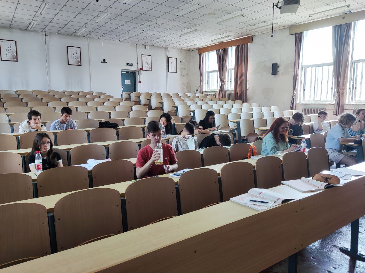 China Club: Школа китайского языка – языковой лагерь, Китай, Харбин. Путевки в детский лагерь на 2026 год, фото обучения 2