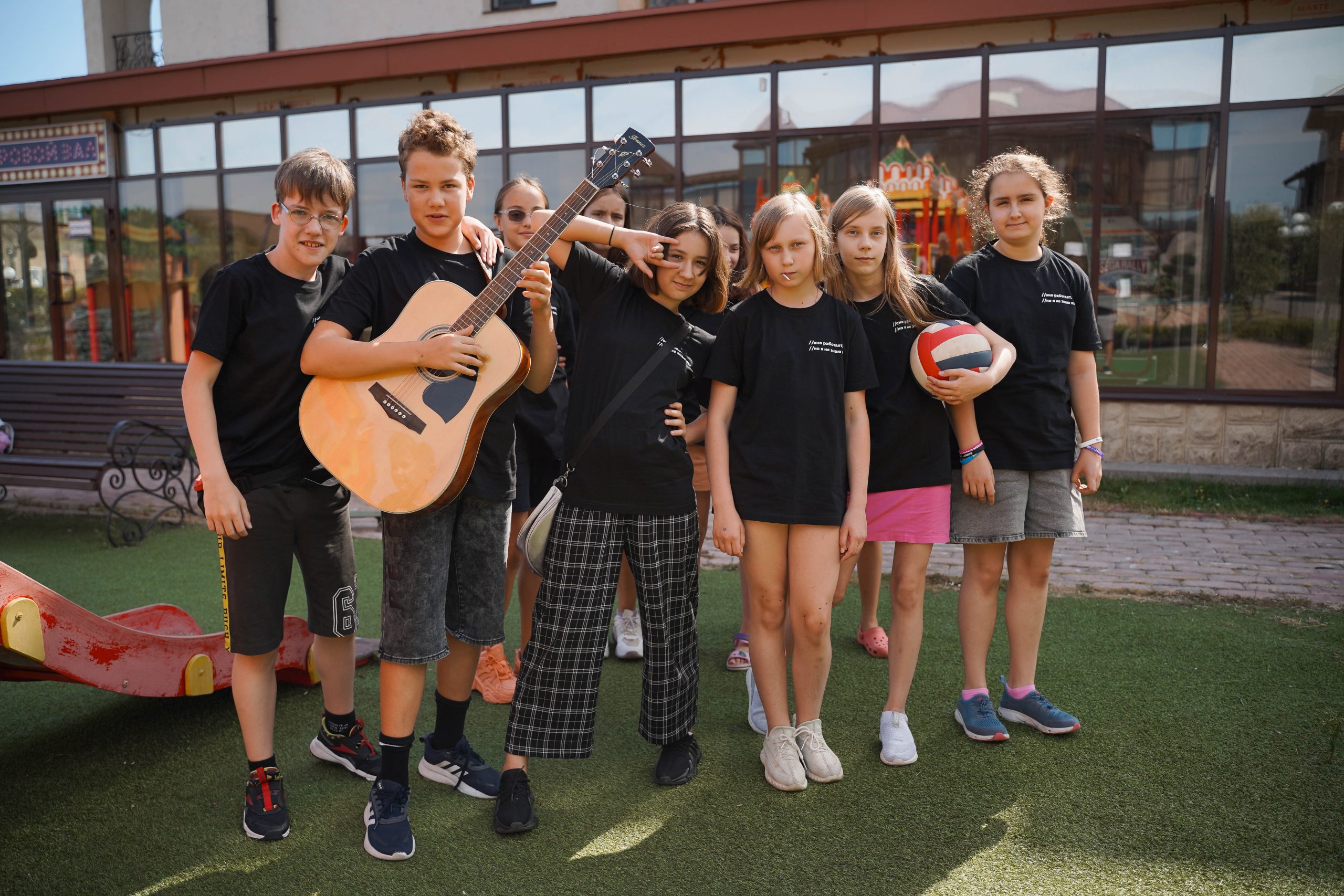 CODDY CAMP - программирование и дизайн – IT и математический лагерь, Калужская обл.. Путевки в детский лагерь на 2026 год, фото программы 1