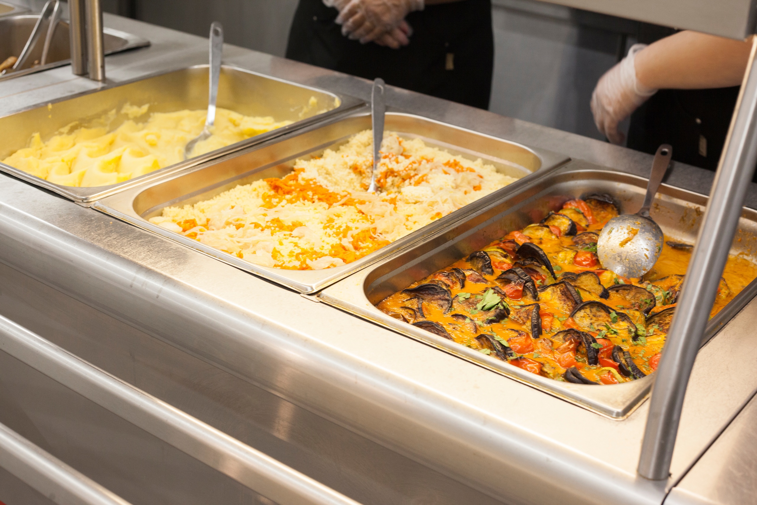 Enjoy Camp. English Жаворонки – языковой лагерь, Московская обл., Одинцово. Путевки в детский лагерь на 2026 год, фото питания 1