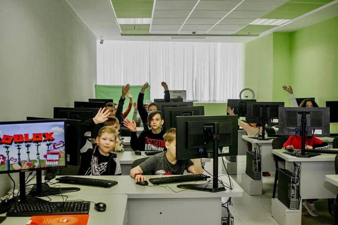 «Каникулы с Компьютерной Академией TOP Энгельс» – путевки в летний детский лагерь 2023, Энгельс – 6.