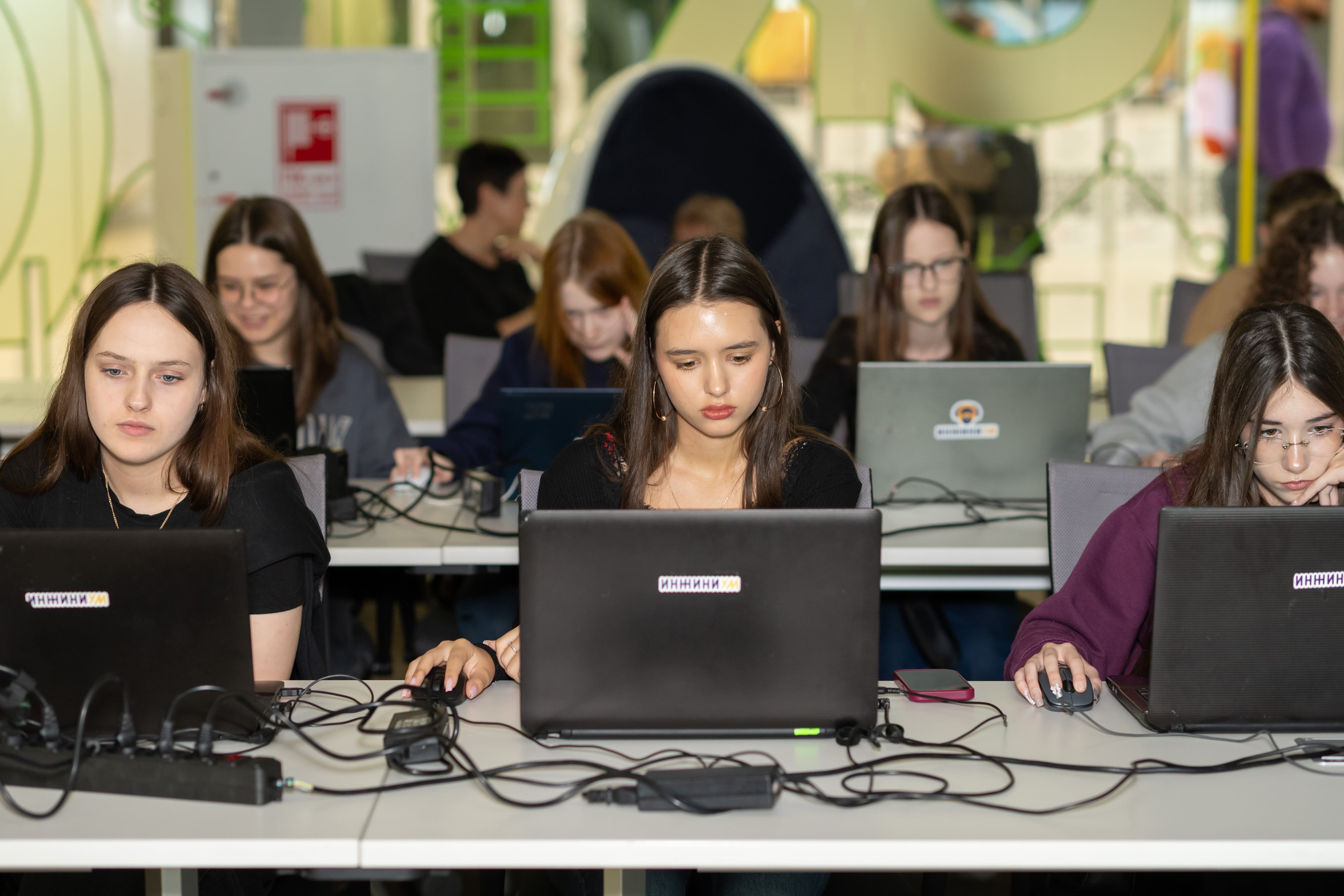 «Инжиниум. IT-каникулы в ИЦ Сколково», Москва, Сколково – 4.