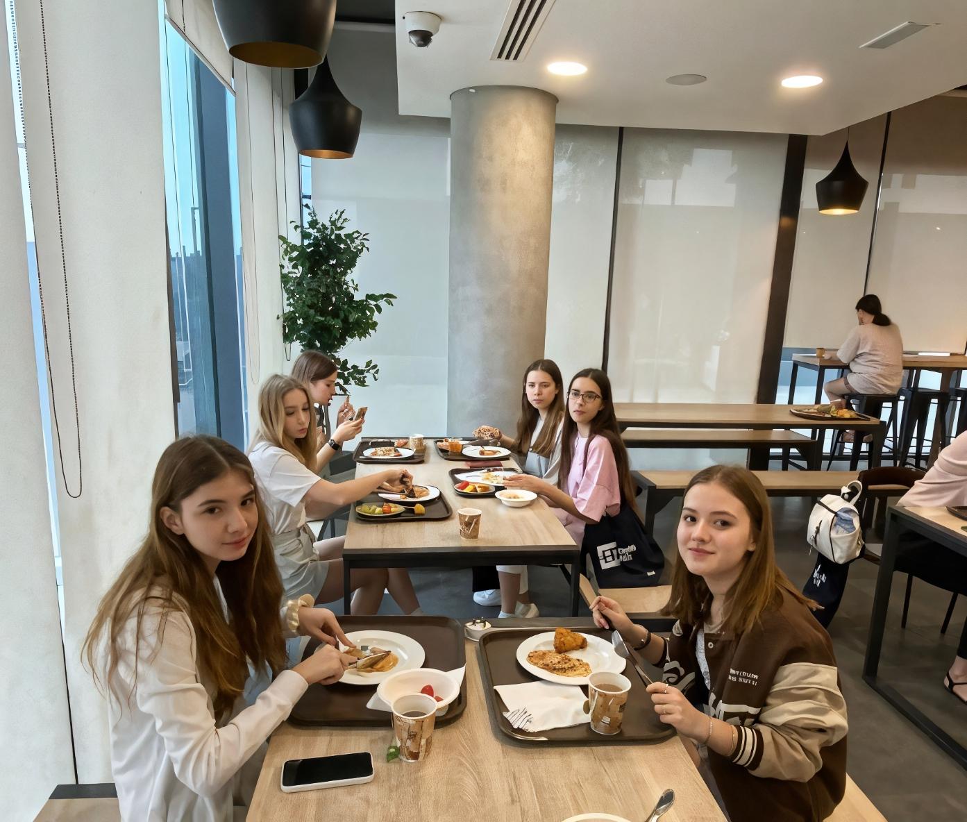 Языковой тур English Path в ОАЭ – языковой лагерь, ОАЭ, Дубай. Путевки в детский лагерь на 2026 год, фото питания 2