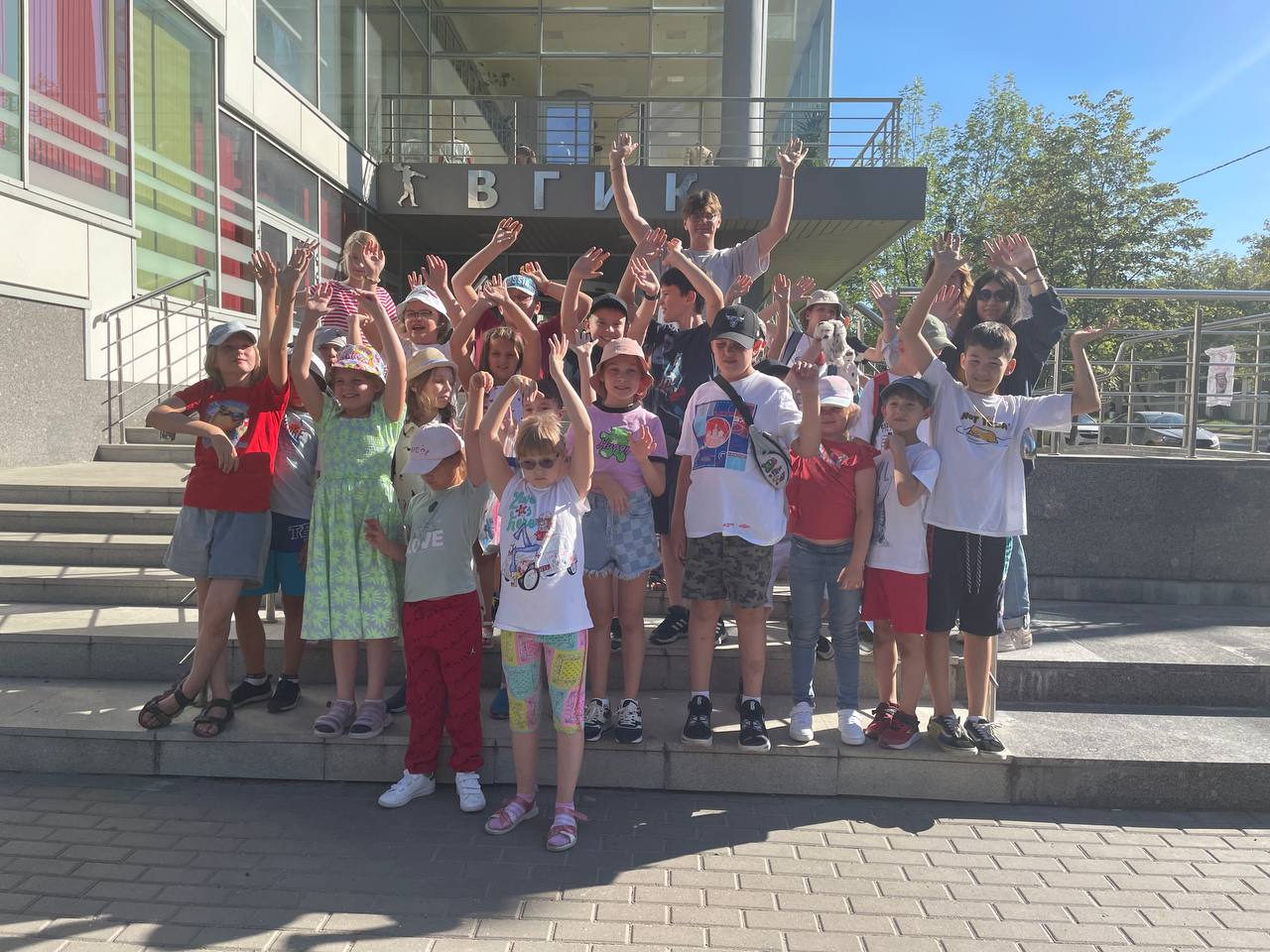 Английский хобби клуб Городские каникулы – городской лагерь, Москва, ВДНХ. Путевки в детский лагерь на 2026 год, фото программы 6