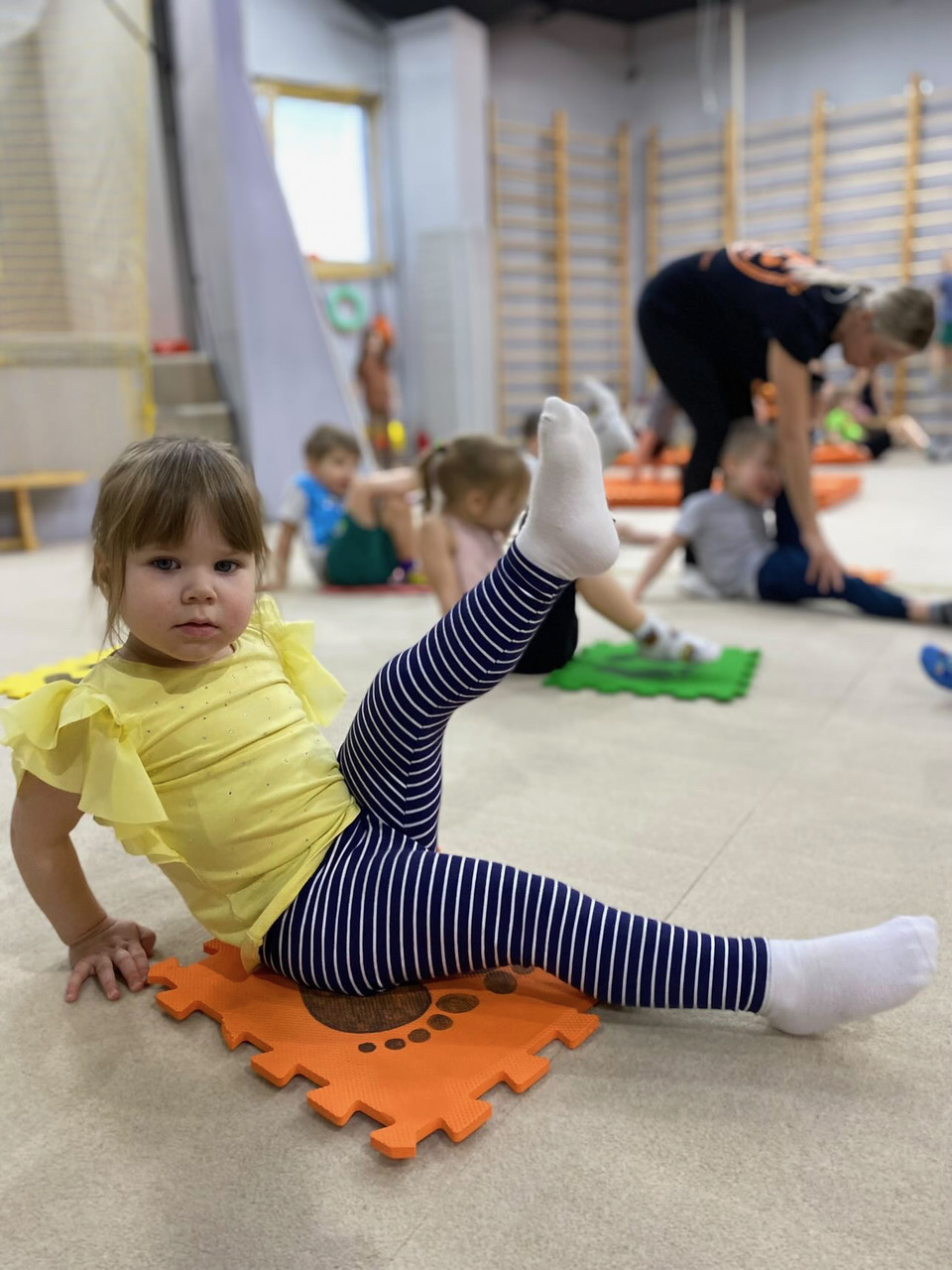 JoyGym – городской лагерь, Москва, м. Тушинская . Путевки в детский лагерь на 2026-2027 год, фото программы 1