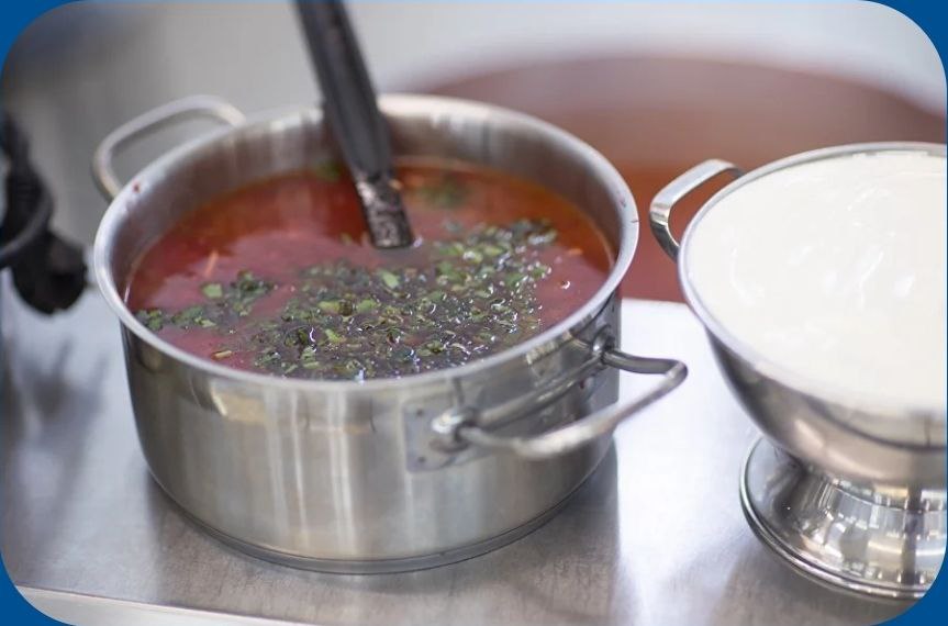 Кульбит. ДОЛ Ленинградец – спортивный лагерь, Ленинградская обл., Выборгский р-н. Путевки в детский лагерь на 2026 год, фото питания 6