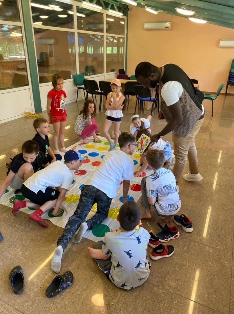 Optimist English Camp – языковой лагерь, Московская обл., Одинцовский р-н. Путевки в детский лагерь на 2026 год, фото 2