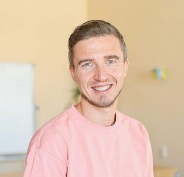 Михаил Щербаков - Школа Бумеранг. Лето в особняке – городской лагерь, Москва, м. Курская. Путевки в детский лагерь на 2026 год