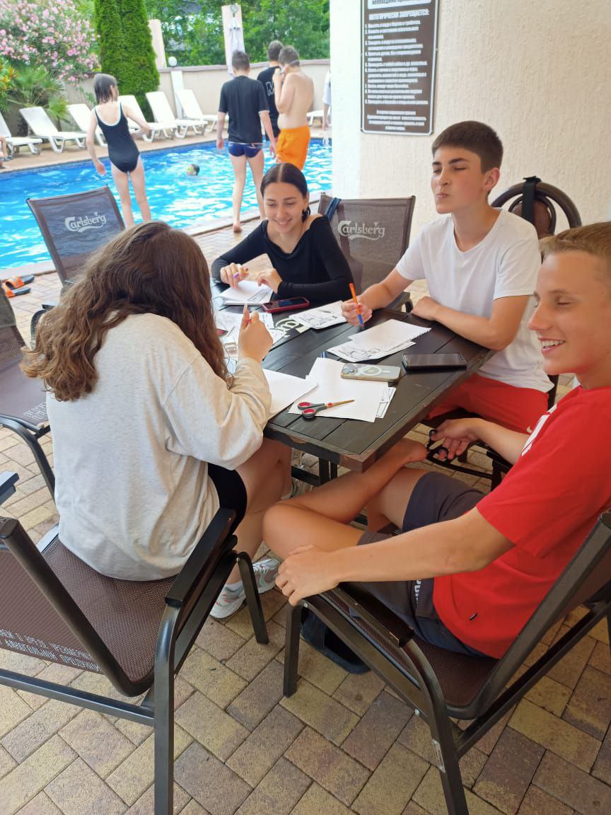 Step&Level Camp – языковой лагерь, Россия, Краснодарский край. Путевки в детский лагерь на 2026 год, фото программы 1