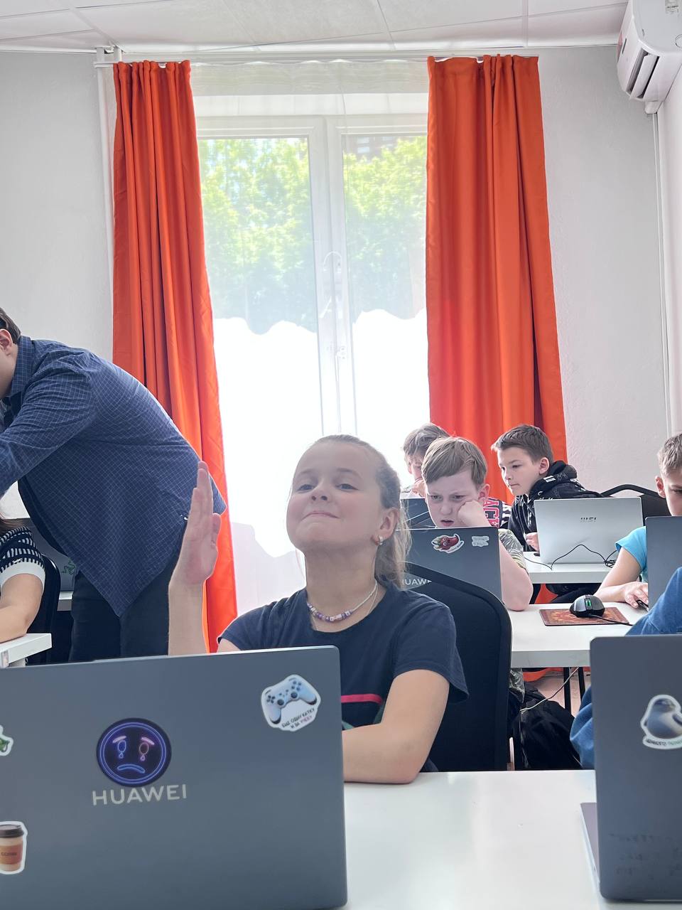 Лагерь Юайти. Трансформер – городской лагерь, Москва, м. Юго-Западная. Путевки в детский лагерь на 2026 год, фото 1