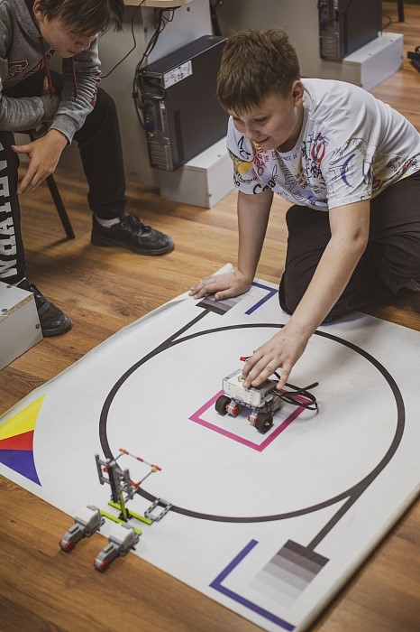 Компьютерная Академия TOР Мытищи Летние IT-каникулы – детская программа, Московская область, Мытищи. Путевки на детские программы на 2026 год, фото программы 2