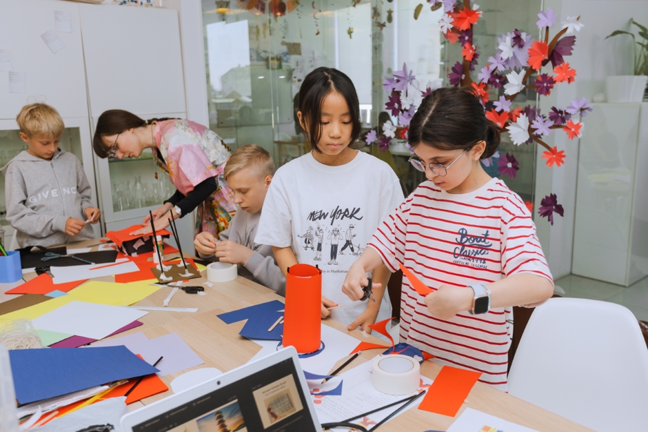 Летняя программа на английском языке Around the World in 12 Days – городской лагерь, Москва, м. Лубянка. Путевки в детский лагерь на 2025-2026 год, фото 8