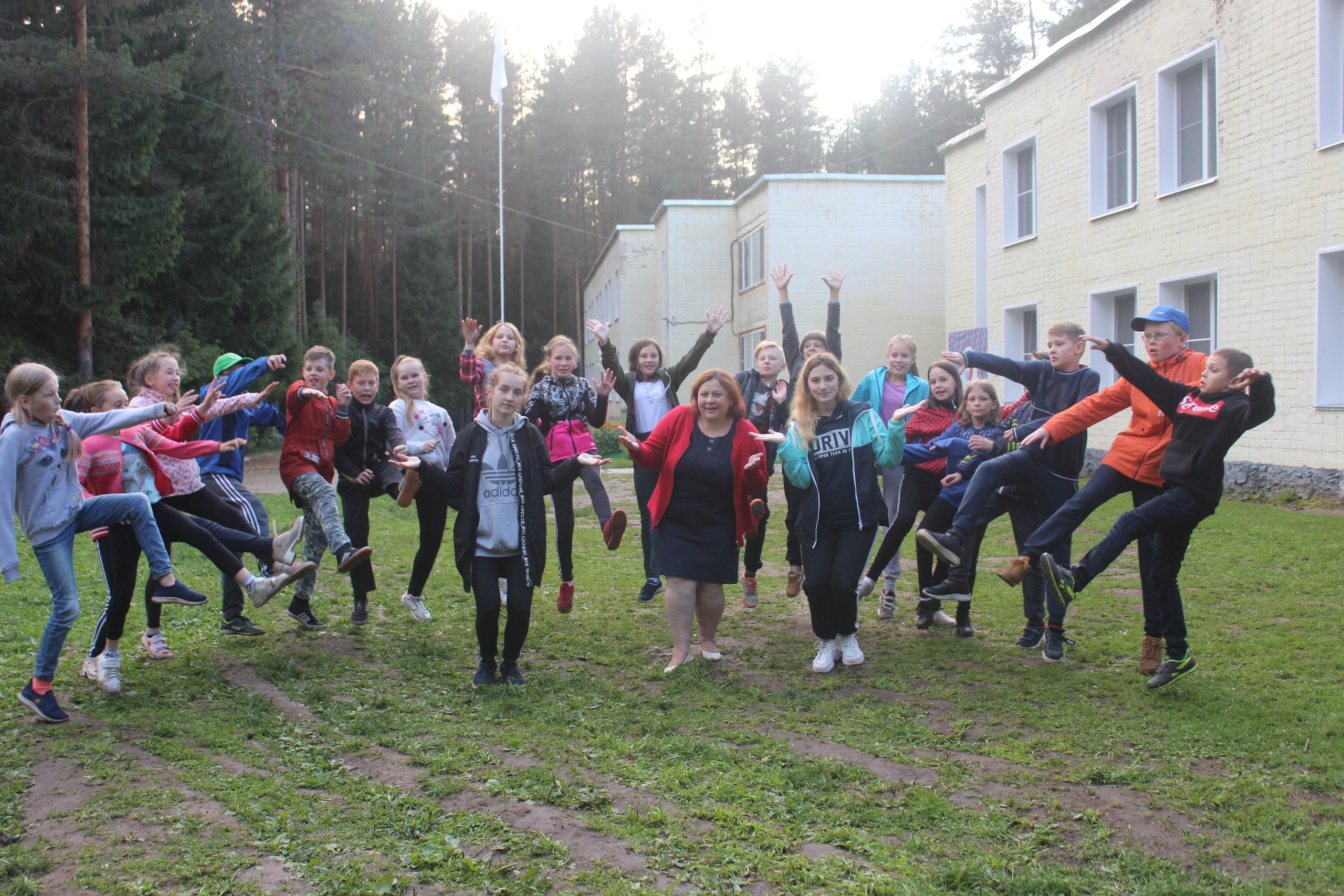 «Сосновый бор» – Детский лагерь в Кировской области, фото 1