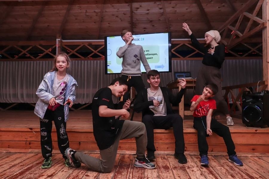 Фабрика Дети. Галактический TEDx – образовательный лагерь, Казань. Путевки в детский лагерь на 2024 год, фото 2
