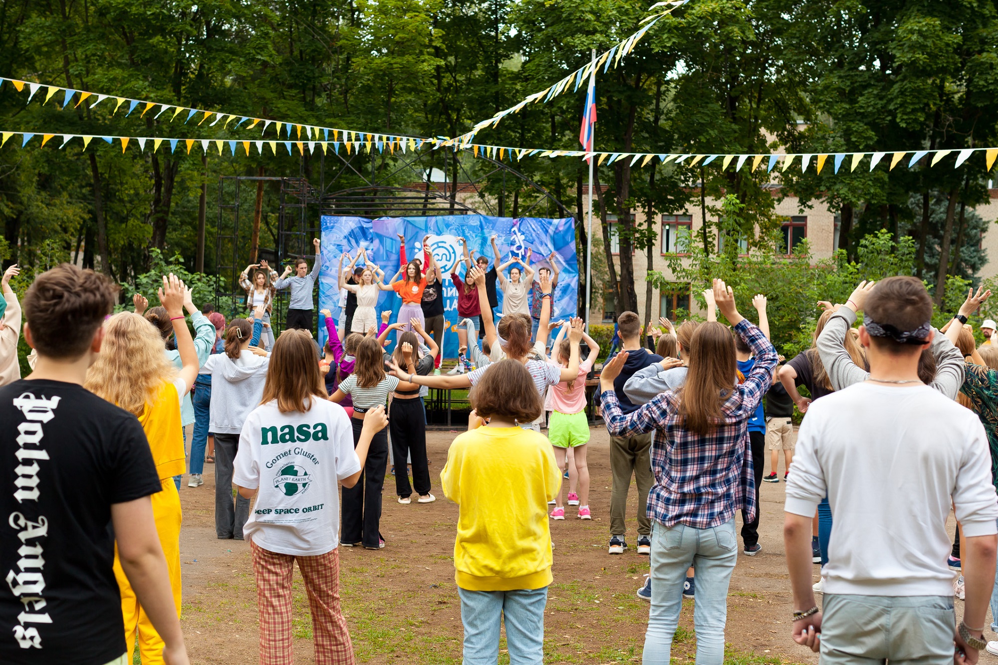 Счастливые лица Kid skillz: мир навыков – профориентационный лагерь, Московская область, Щелковский район. Путевки в детский лагерь на 2026-2027 год, фото программы 14
