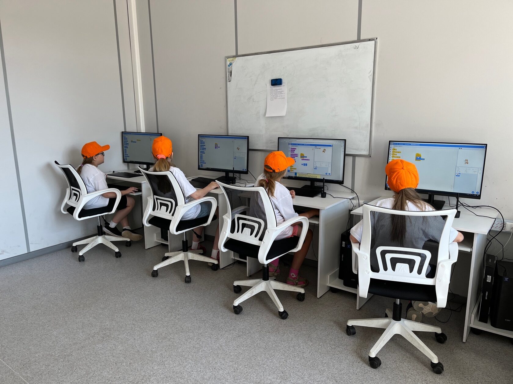 «12К. Тренинги психологического развития», Ленинградская обл., Пески – 4.