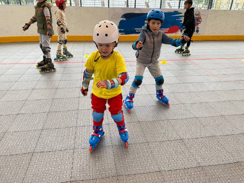 Кэмпы на стадионе Курчатовец – детская программа, Москва, м. Щукинская. Путевки на детские программы на 2026 год, фото 13