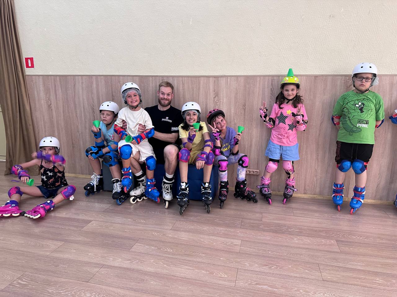 Точка Притяжения – городской лагерь, Москва, м. Народное ополчение. Путевки в детский лагерь на 2026 год, фото программы 1